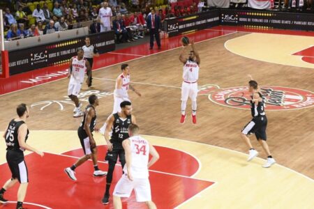 pre-christmas-basketball-special-monaco-hosts-strasbourg