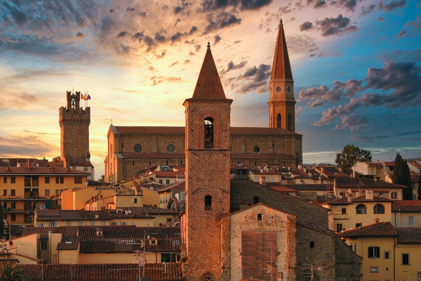 Arezzo le paradis toscan paysage de carte postale par excellence