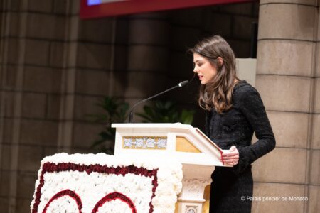 charlotte-casiraghi-messe-prince-rainier-iii