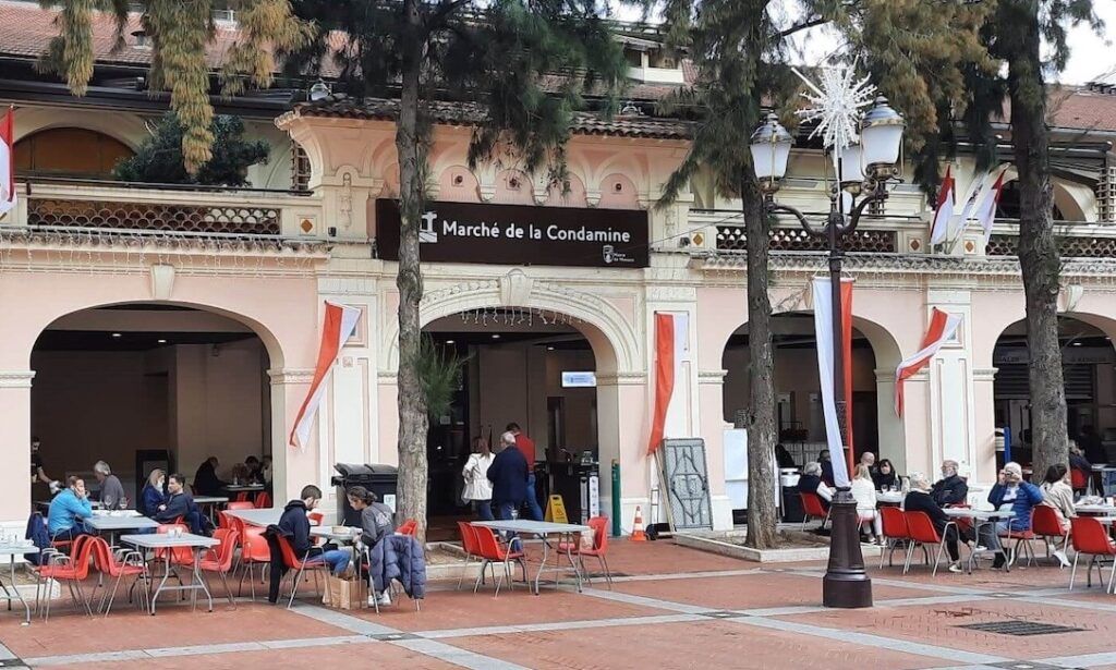 place-darmes-marche-de-la-condamine-2-1