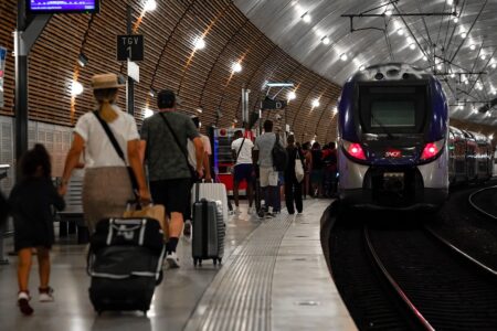 train-nice-monaco-