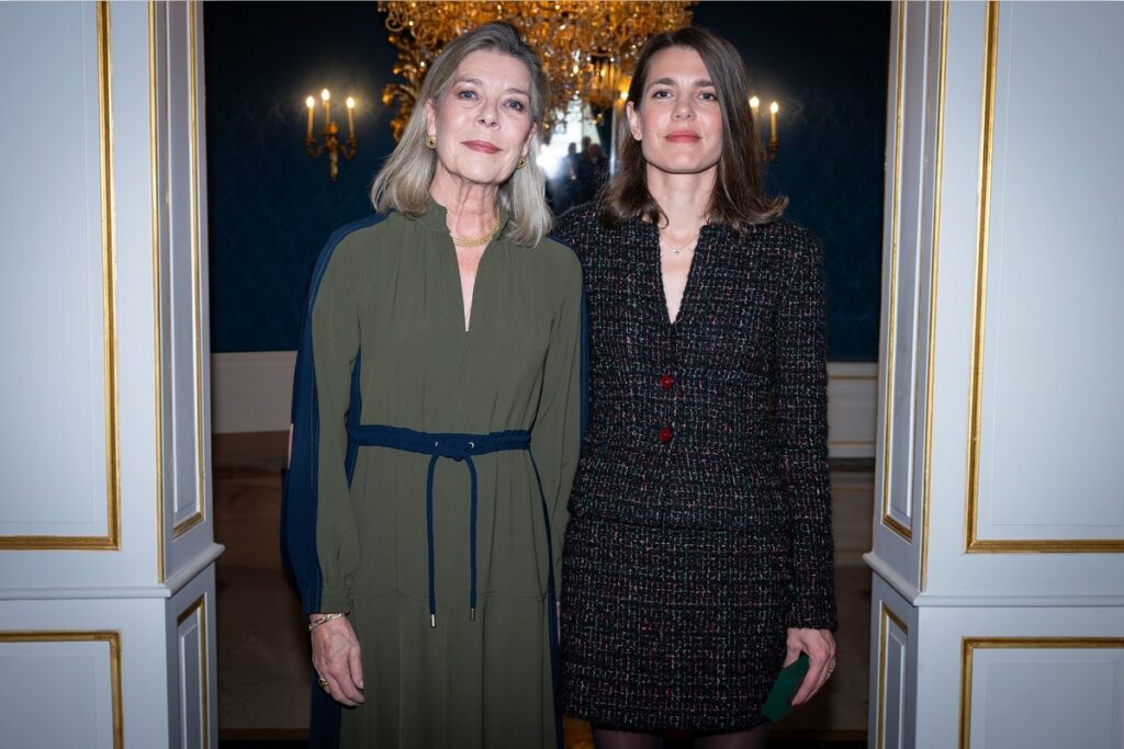 Charlotte Casiraghi, aux côtés de sa mère la princesse Caroline de Hanovre