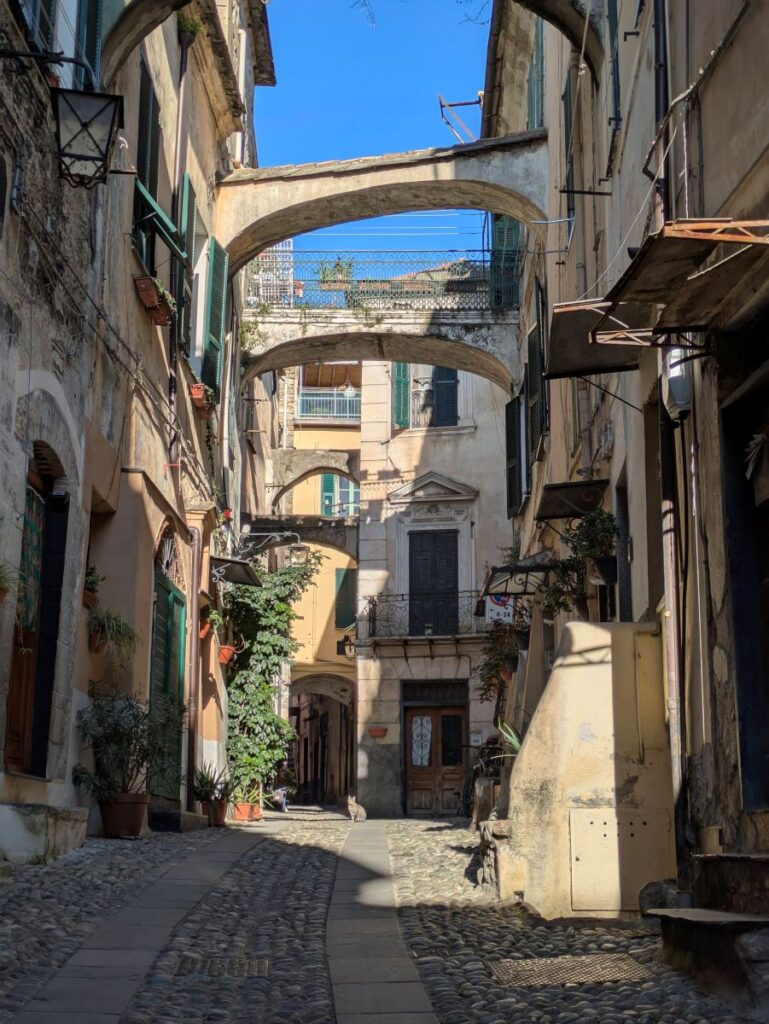 ruelle-taggia