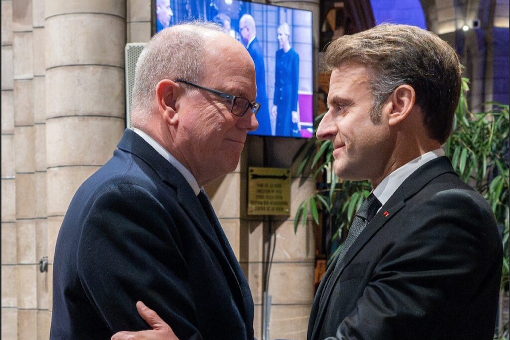 Le Prince Albert II et E. Macron